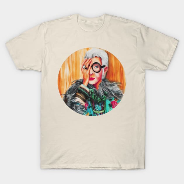 Vintage iris apfel one eye T-Shirt by Gunung Rinjani